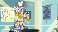 Zecora gasping with shock S7E20