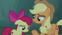 Apple Bloom looking disappointed S7E16