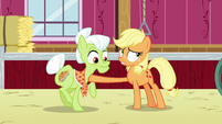 Applejack stops Granny Smith from leaving the barn S6E23