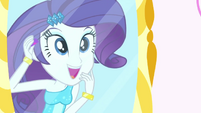 Rarity brushing her eyelashes SS1