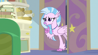 Silverstream enters Starlight's office again S9E11