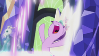 Starlight cackles while surrounded by rising energy S5E25