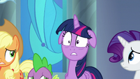 Twilight starting to look worried S9E1