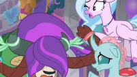 Yona smacks into Silverstream and Ocellus S9E7