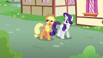 Applejack "handle things until I get back" S6E10