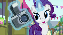 Rarity levitating a camera S6E3