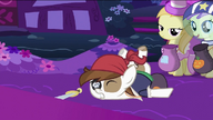 S2E04 Pipsqueak falling to ground