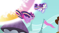 Twilight and Rarity in their Rainbow Power forms S4E26