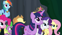 Twilight approaching the tree S4E02