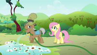 Fluttershy talking to Mr. Greenhooves 2 S2E19