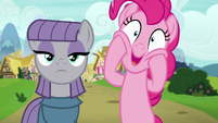 Maud stoic; Pinkie Pie excited S7E4