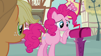 Pinkie Pie 'I won't be able to write her back right away' S3E07