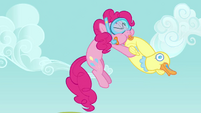 Pinkie Pie floating whilst blowing up floater S3E3