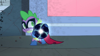 Spike sneaks away with the Electro-Orb S4E06