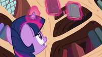 Twilight still trying to find the book S3E01