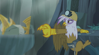 Gilda reaches out to the Idol of Boreas S5E8