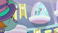 Rainbow Dash barely paying attention S9E15