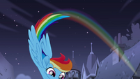 Rainbow Dash loop-de-loops in the air MLPRR