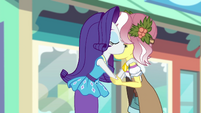 Rarity and Vignette blow kisses at each other EGROF