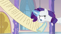 Rarity looking for a shortcut S03E12