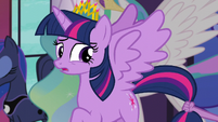 Spike tugging on Twilight's tail S5E10