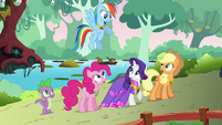 Rainbow complaining about dinner with Discord S03E10