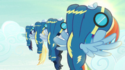 The Wonderbolts' synchronized flying S6E7