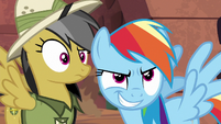 Daring Do confused; Rainbow Dash smirking S6E13