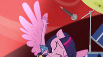 There goes Twilight's microphone!