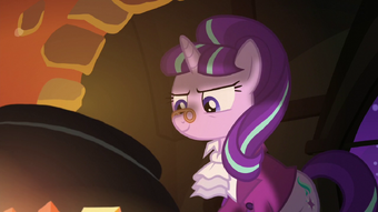 Say Goodbye To The Holiday My Little Pony Friendship Is Magic Wiki Fandom