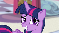 Twilight apologizes too much S4E01