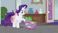 Rarity standing over Spike S8E25