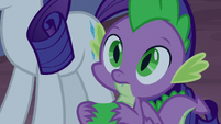 Spike looking at Fire Flare S9E17