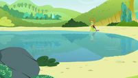 Thorax sitting next to the lake S7E15