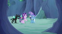 Trixie calling out to Discord Changeling S6E26