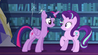 Twilight suddenly appears in front of Starlight S6E21
