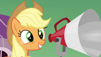 Applejack 'And there's lots more to come after that!' S3E08