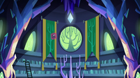 Book floating in Twilight's library S5E16