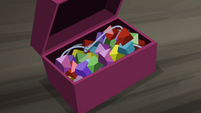 Maud's box of rock candy necklaces S4E18