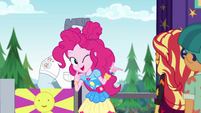 Pinkie Pie "see you in there, Sunset!" EGSBP