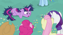 Twilight Sparkle on the ground S2E03