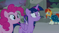 Twilight and friends in varied levels of shock S7E25