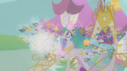 640px-Twilight imagines Celestia attacked by parasprites S1E10