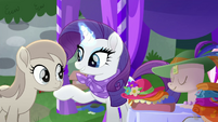 Rarity cheering up a gray mare MLPRR