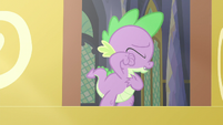 Spike moves his eyes away from the sunlight S5E22