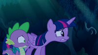 Twilight frightened by timberwolves S5E26