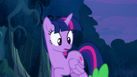 Spike drops off from Twilight S5E26