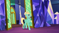 Zephyr Breeze backing out of the throne room S6E11