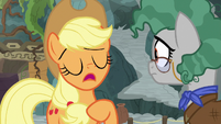 Applejack mockingly "preposterous" S7E25