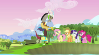 Discord and main cast "sight for sore eyes" S03E10